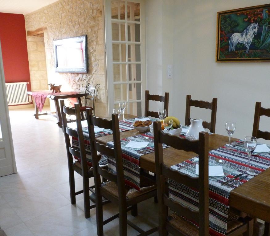 Ancien Haras De La Tour Bed & Breakfast Lamothe-Landerron ภายนอก รูปภาพ
