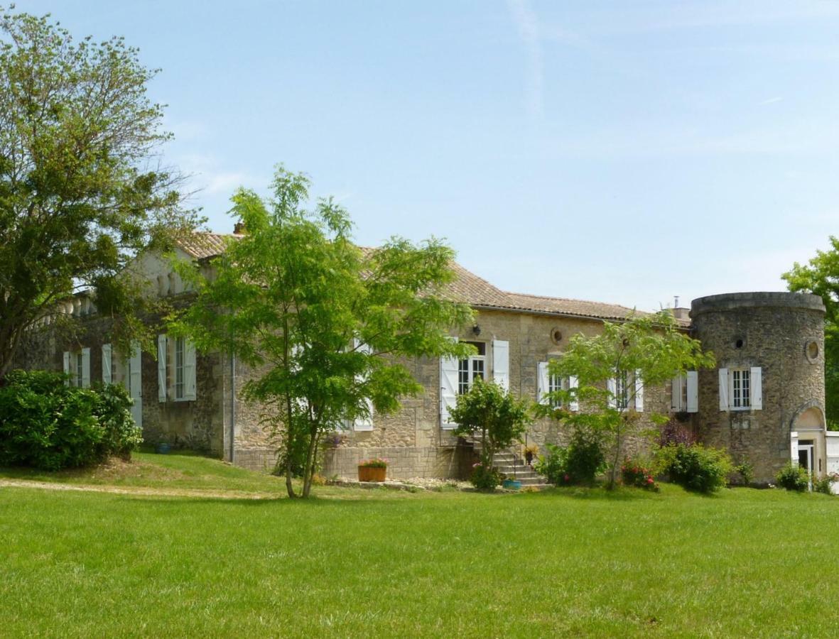 Ancien Haras De La Tour Bed & Breakfast Lamothe-Landerron ภายนอก รูปภาพ