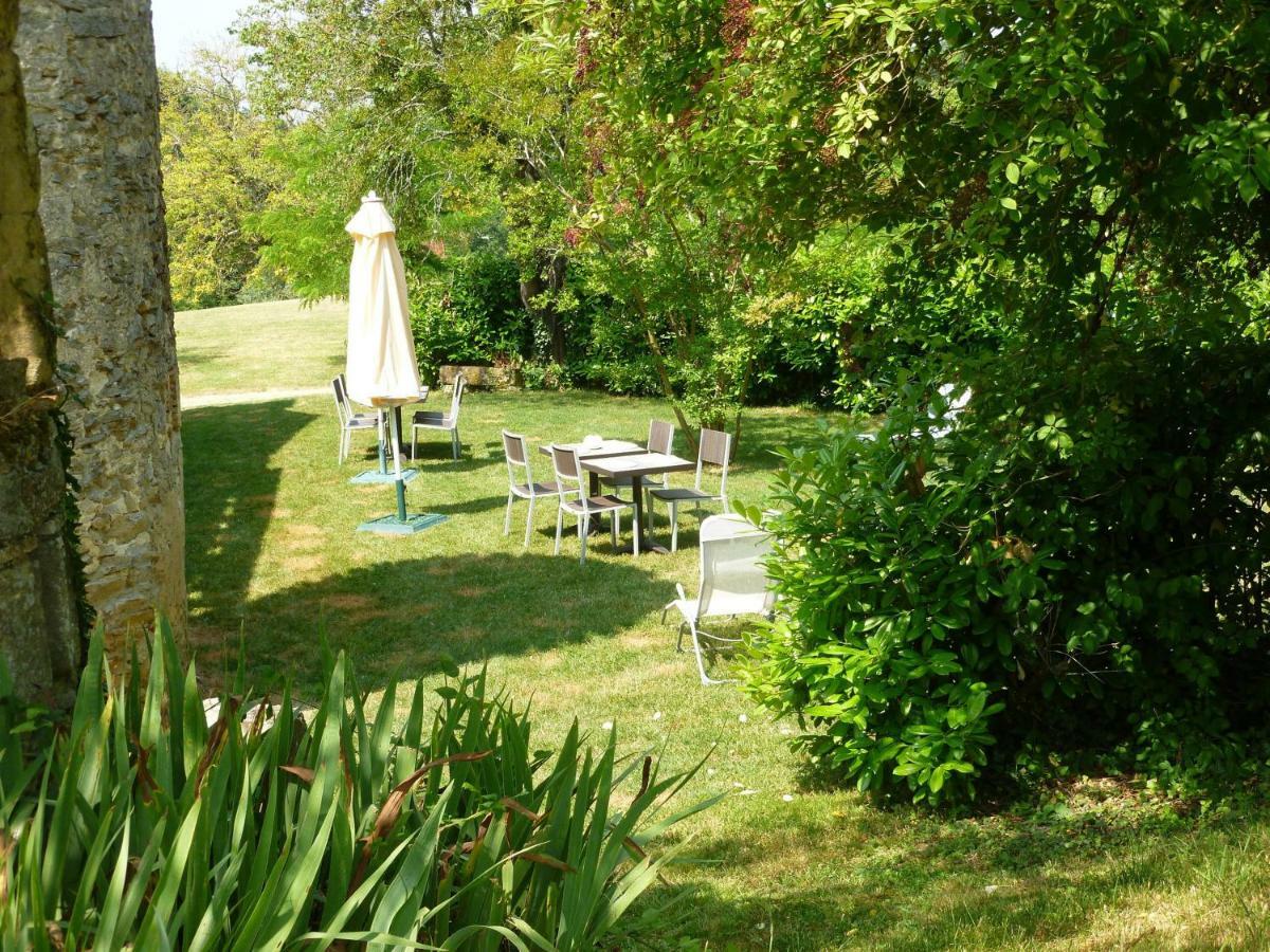 Ancien Haras De La Tour Bed & Breakfast Lamothe-Landerron ภายนอก รูปภาพ